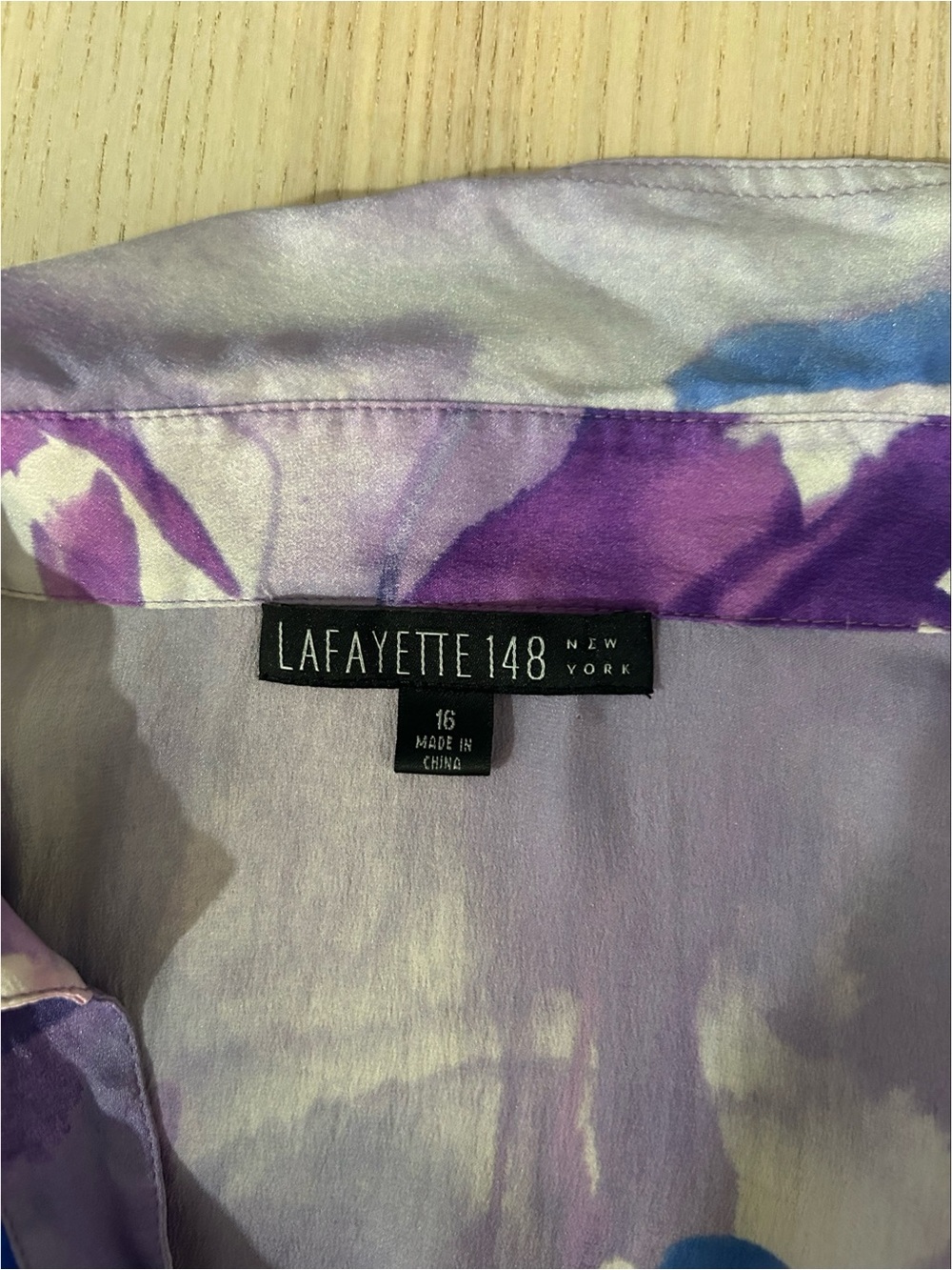 Lafayette 148 Women’s Plus Size 18 Silk Abstract Purple White Luxury Button-Down - Picture 3 of 7